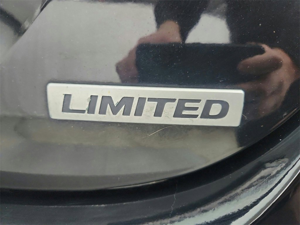 Used 2012 Hyundai Elantra Limited w/ Technology Pkg 5 image 31