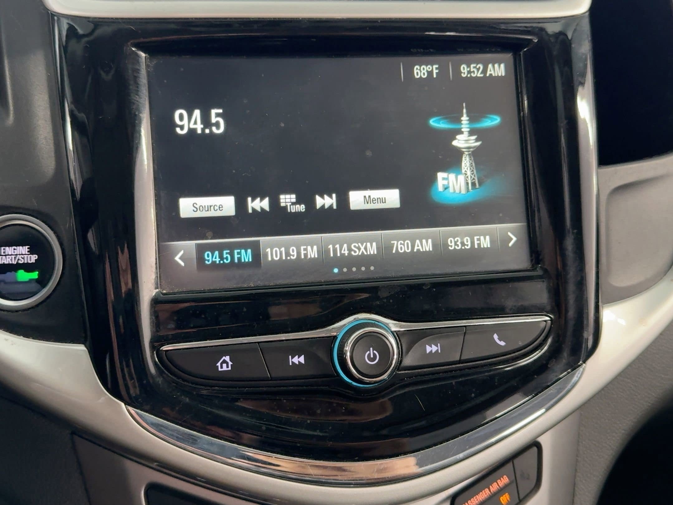 Used 2017 Chevrolet Sonic Premier image 22