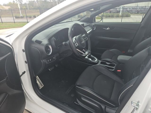 Used 2024 Kia Forte GT-Line w/ GT-Line Premium Package image 23