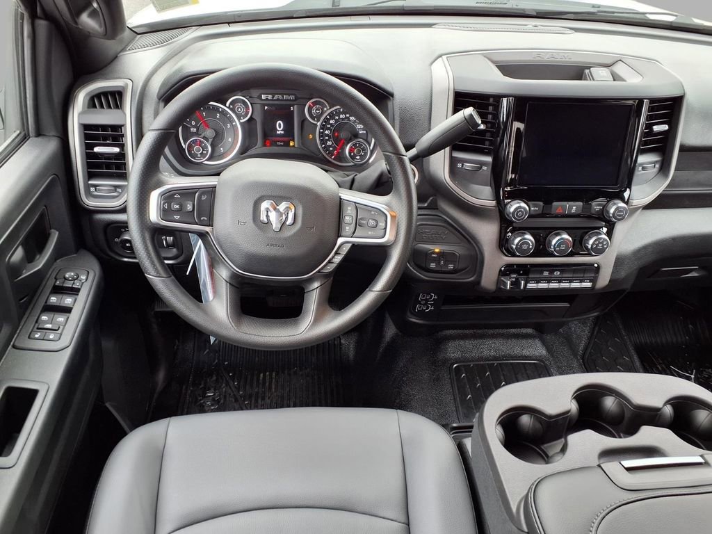 New 2026 RAM 5500 Tradesman AWD/4WD image 4