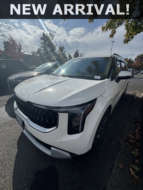 Certified 2025 Kia Carnival EX