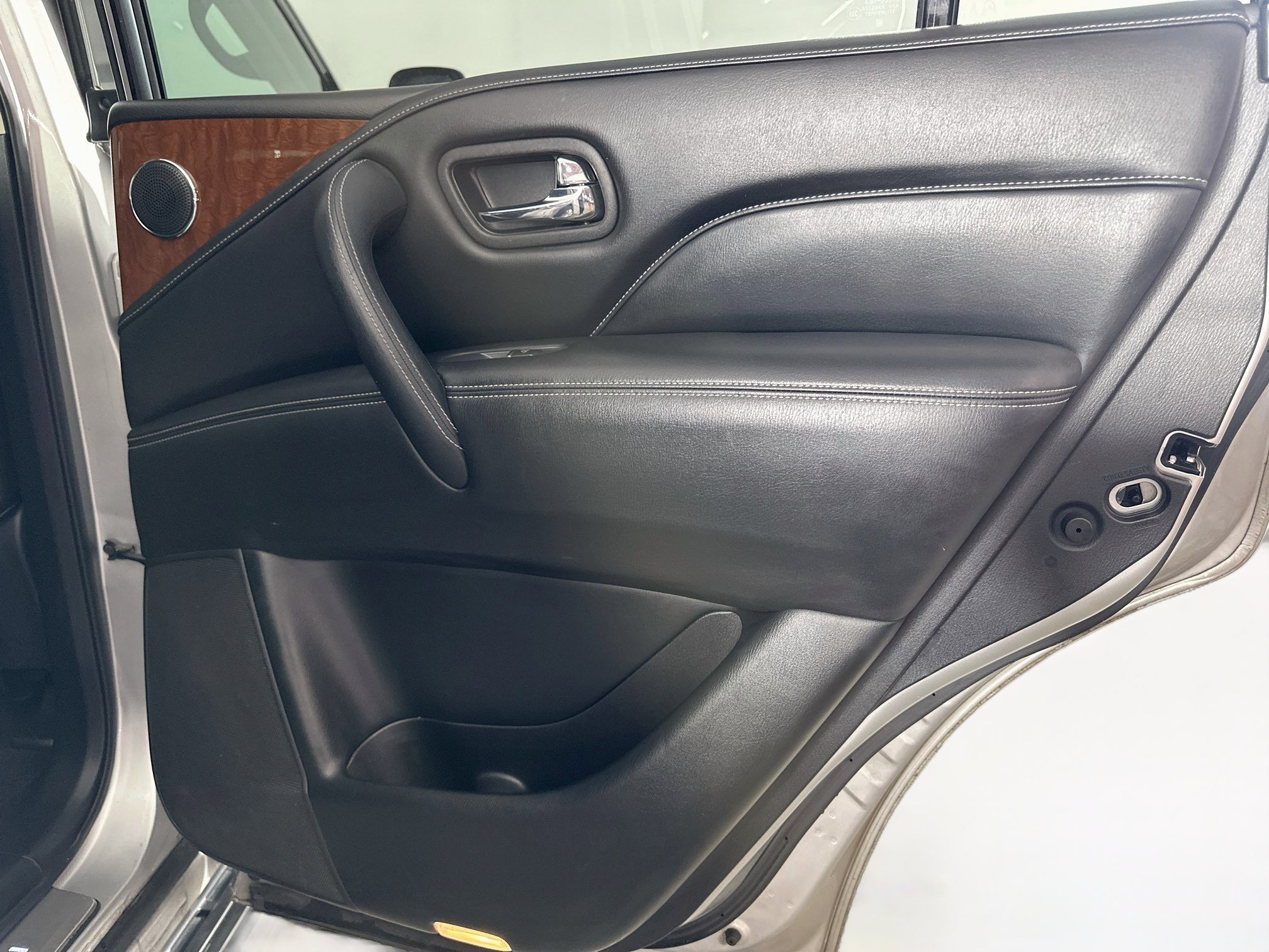 Used 2019 INFINITI QX80 Luxe w/ Proassist Package RWD image 34