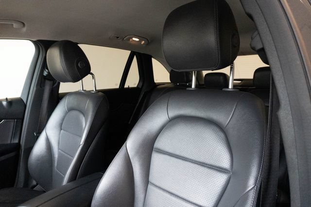 Used 2021 Mercedes-Benz GLC 300 image 18