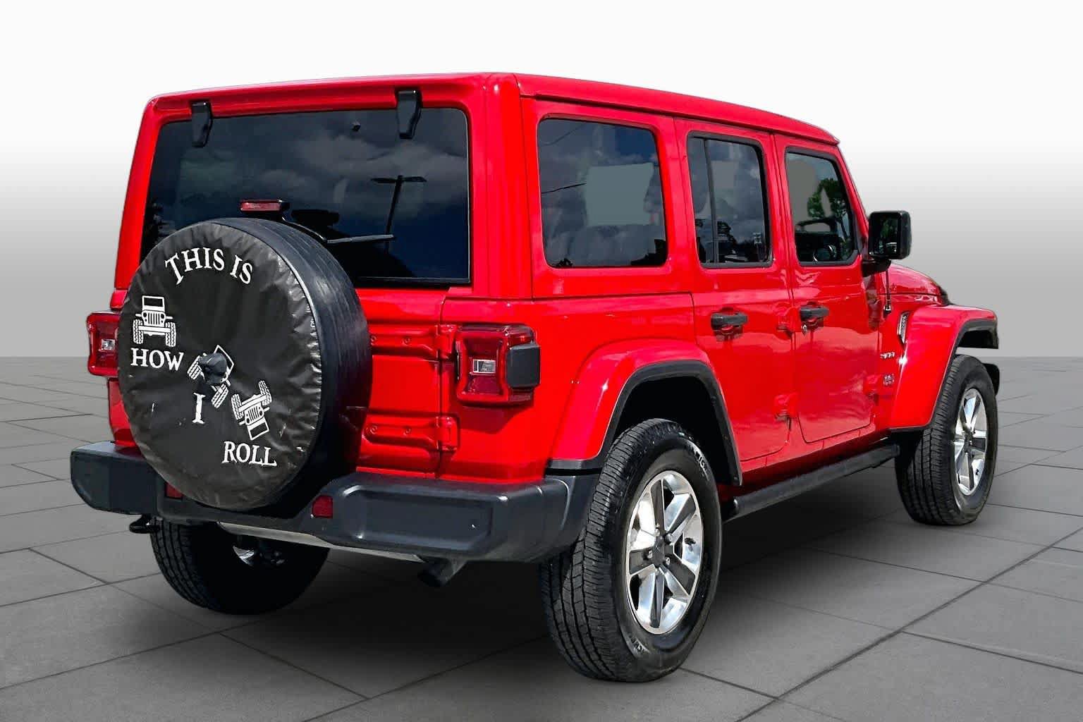 Used 2021 Jeep Wrangler Unlimited Sahara AWD/4WD image 12