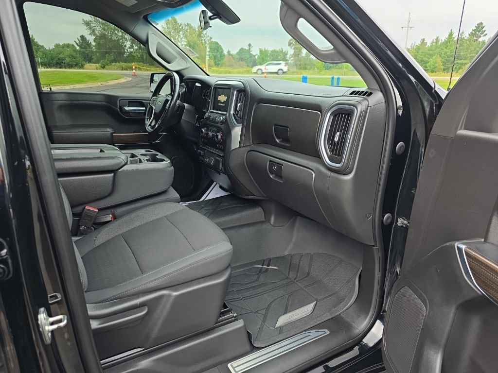 Used 2021 Chevrolet Silverado 1500 LT w/ All Star Edition Plus AWD/4WD image 26