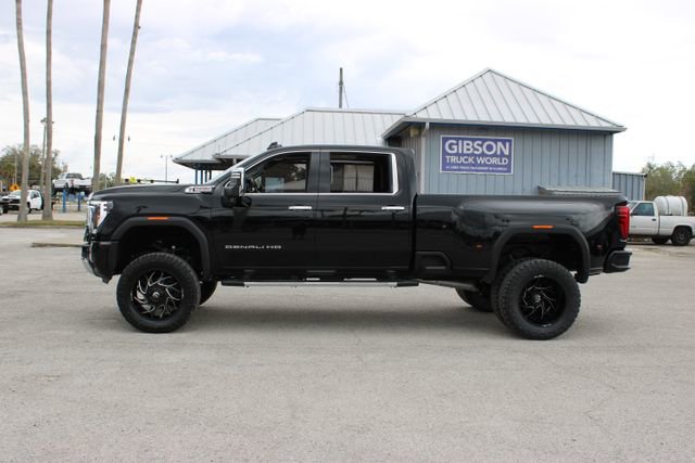 Used 2024 GMC Sierra 3500 Denali w/ Denali Reserve Package image 6