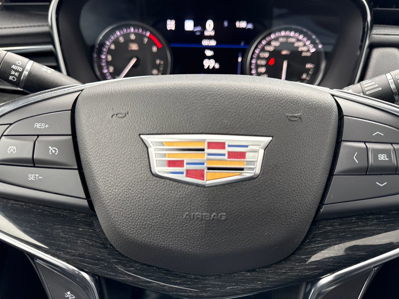 Used 2022 Cadillac XT5 Premium Luxury w/ Technology Package image 30