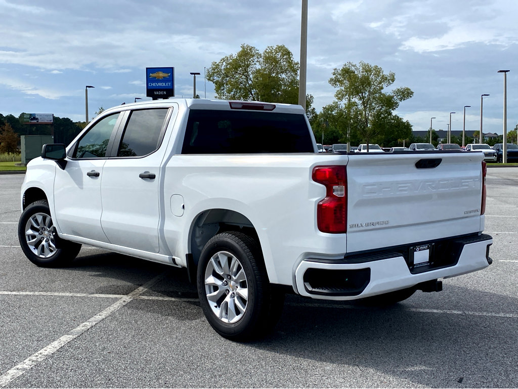 New 2024 Chevrolet Silverado 1500 Custom RWD image 31