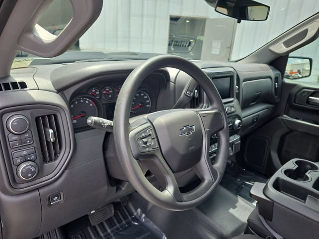 Used 2025 Chevrolet Silverado 1500 Custom Trail Boss AWD/4WD image 17