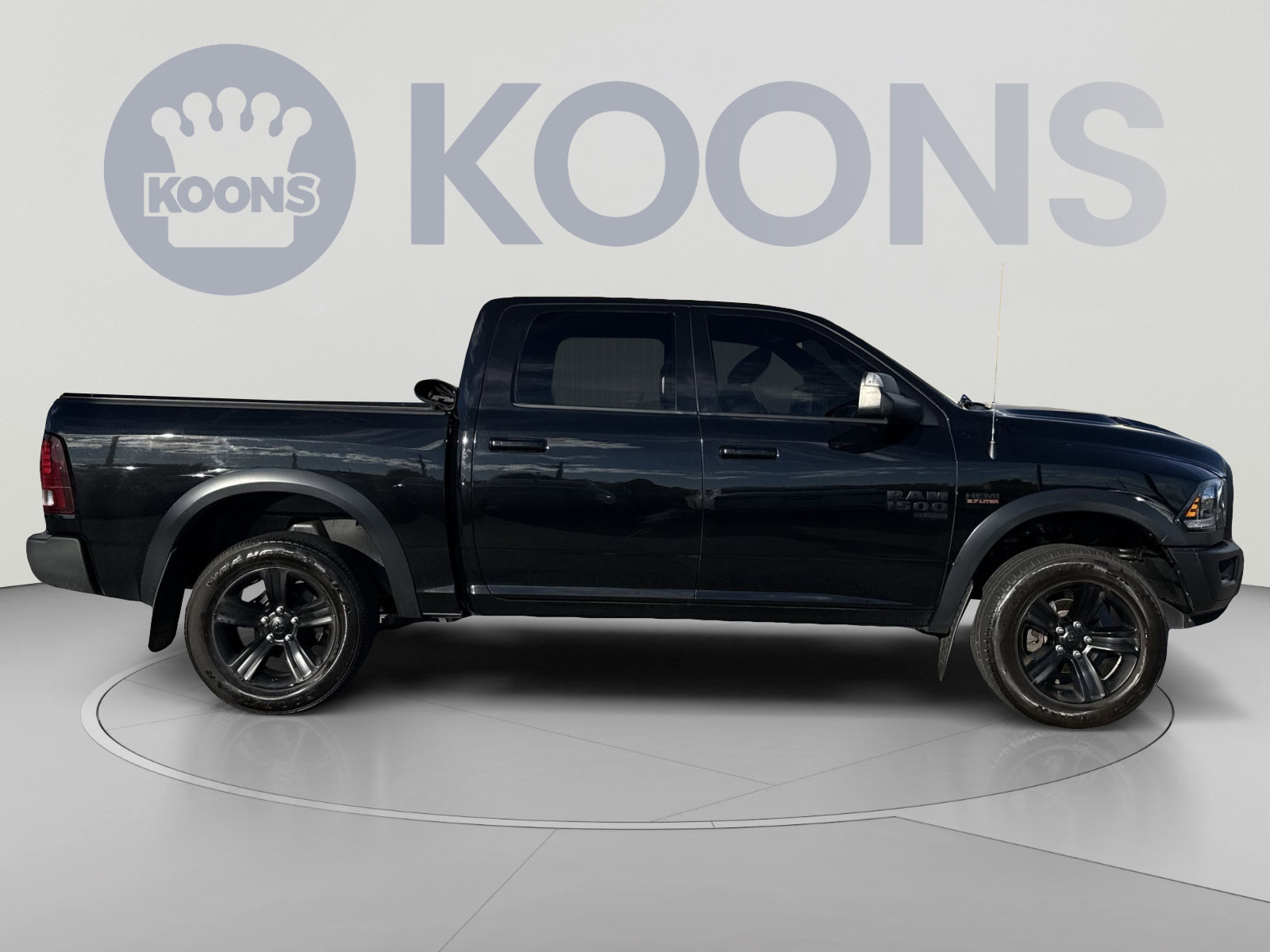 Used 2022 RAM 1500 Warlock AWD/4WD image 8