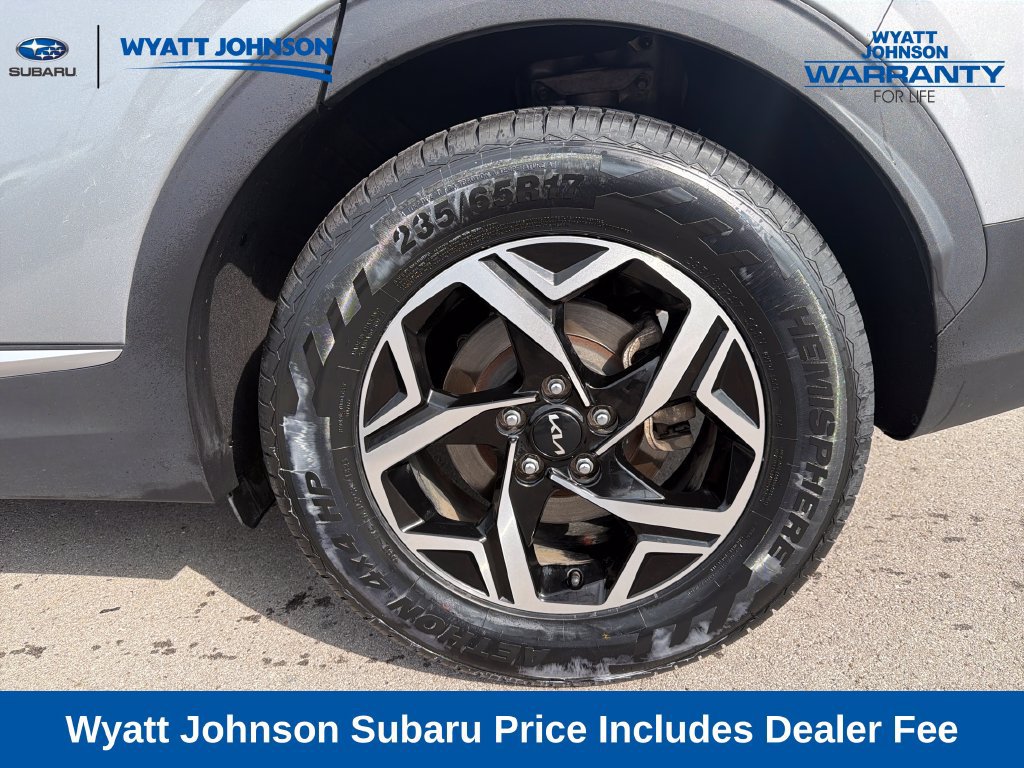 Used 2024 Kia Sportage LX FWD image 5