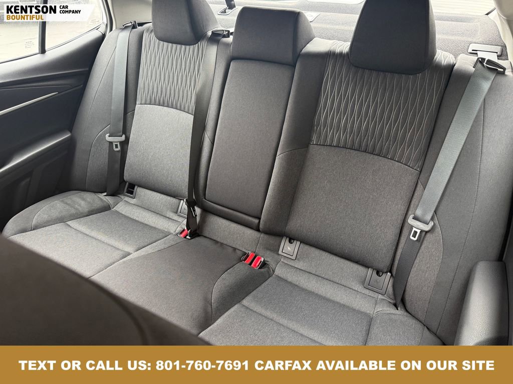 Used 2026 Toyota Camry LE image 33