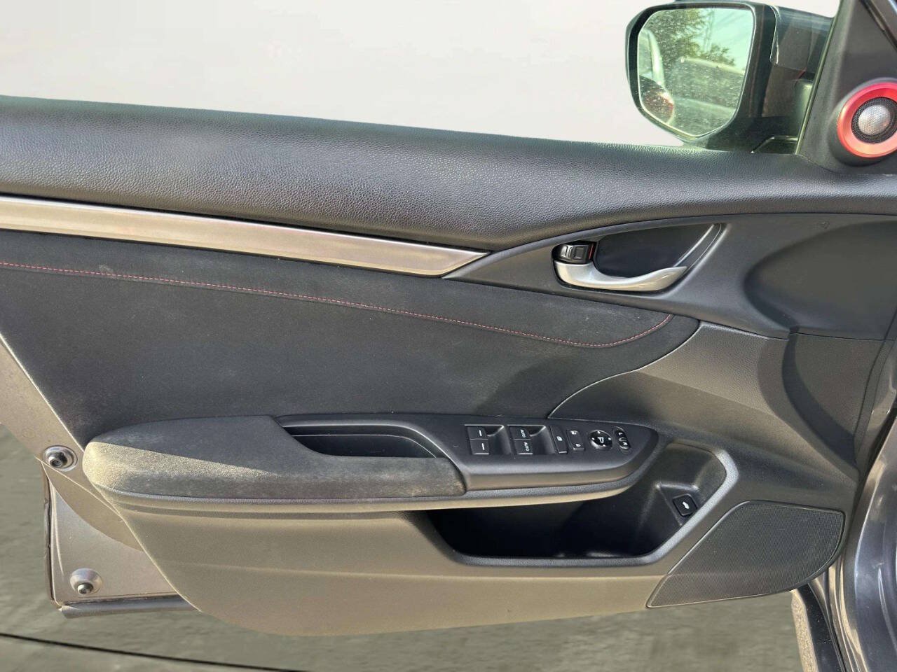 Used 2018 Honda Civic Si image 11