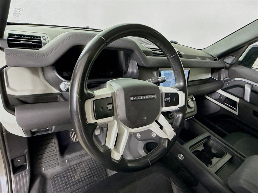 Used 2022 Land Rover Defender 90 X-Dynamic S image 12