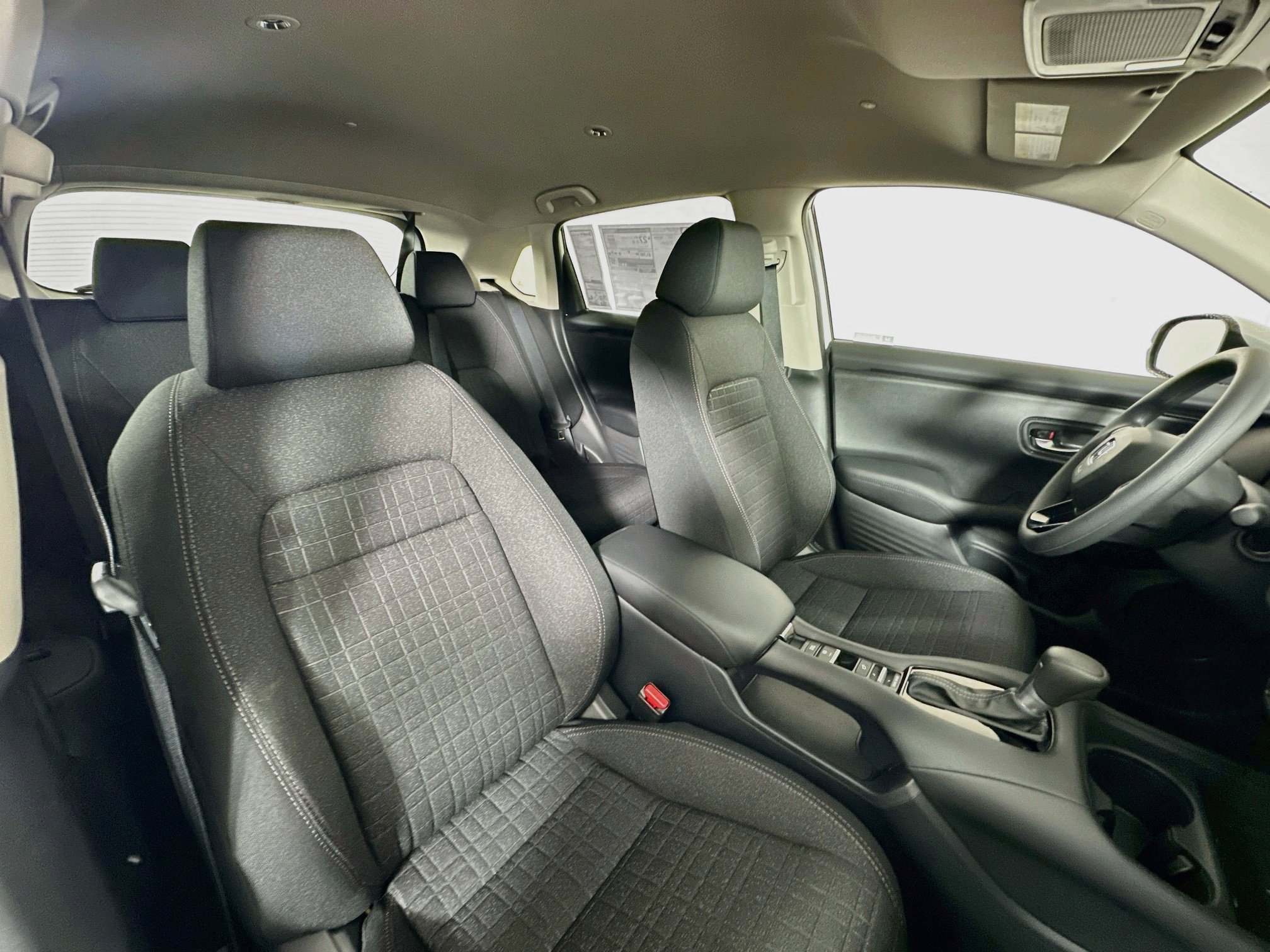 New 2027 Honda HR-V LX image 25