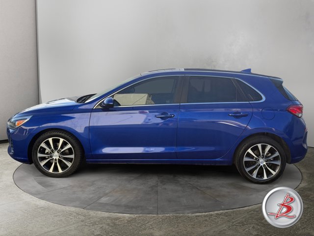 Used 2019 Hyundai Elantra GT FWD image 4