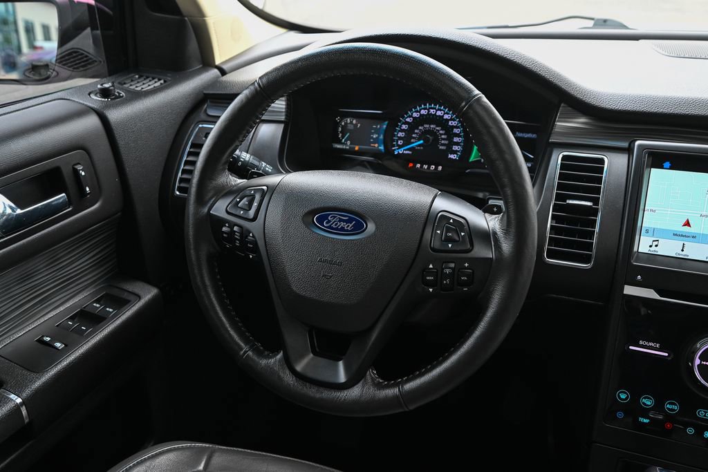 Used 2018 Ford Flex Limited w/ Equipment Group 303A AWD/4WD image 33