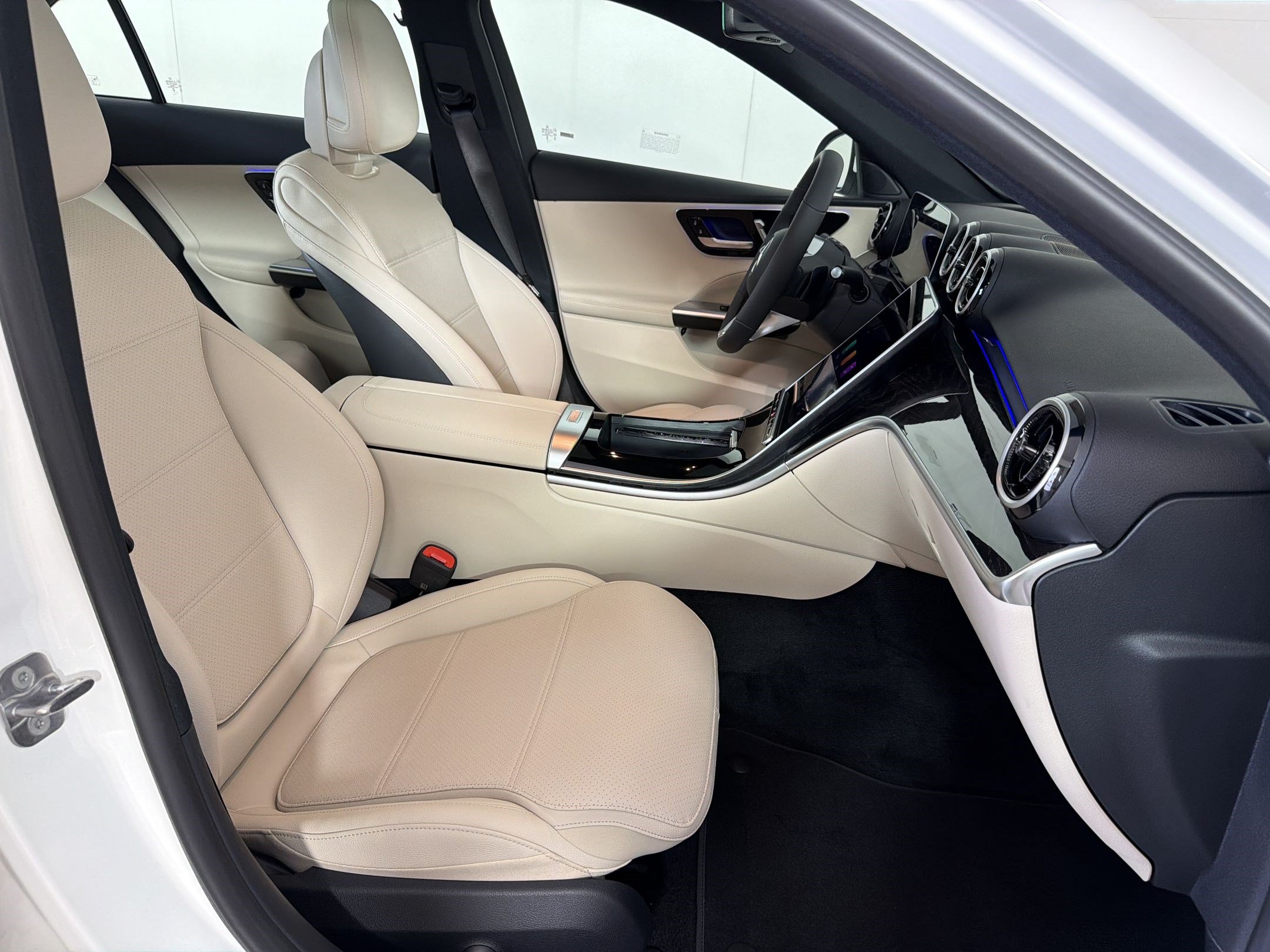 New 2026 Mercedes-Benz C 300 4MATIC Sedan image 23