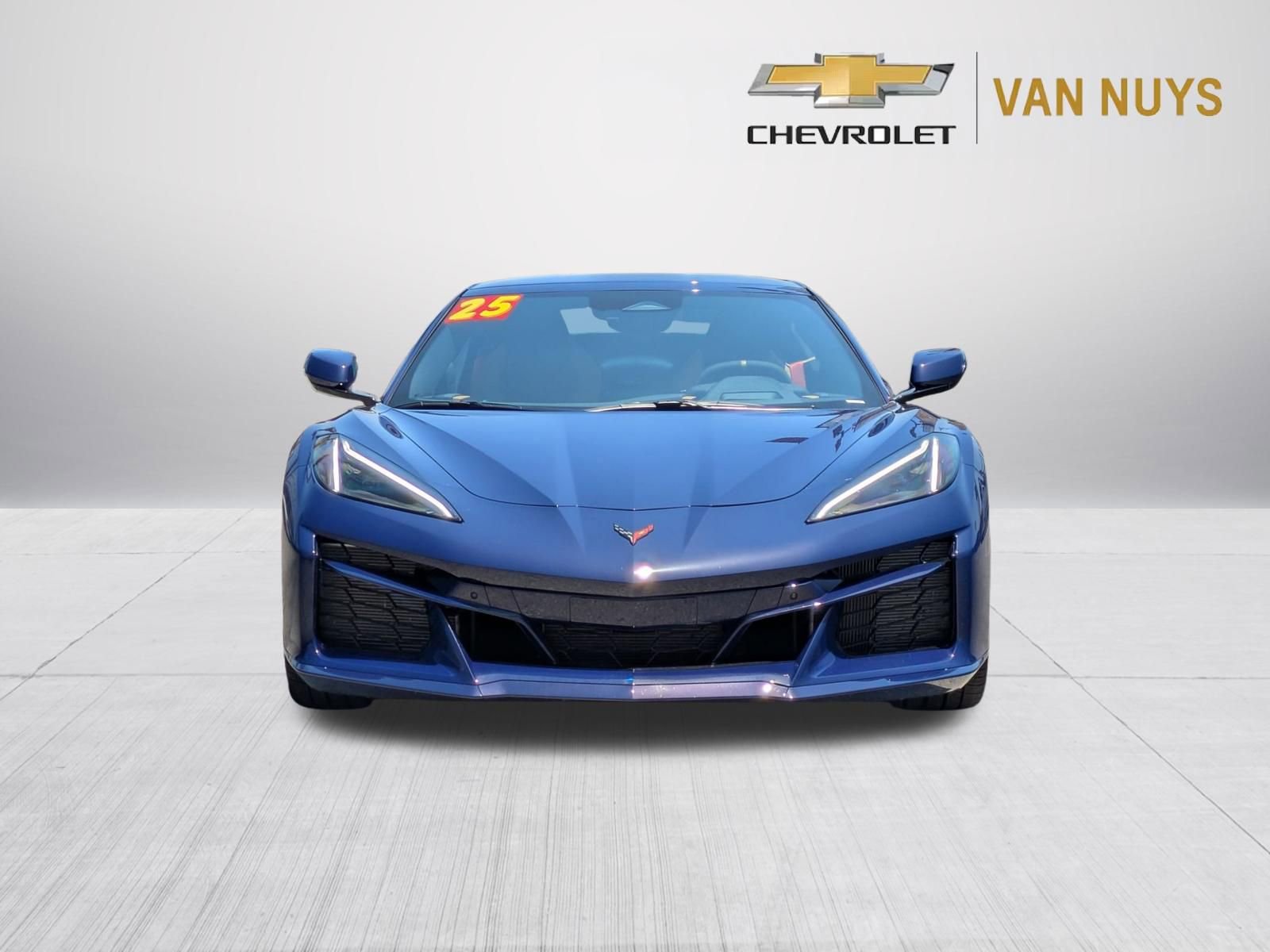 Used 2025 Chevrolet Corvette E-Ray AWD/4WD image 2