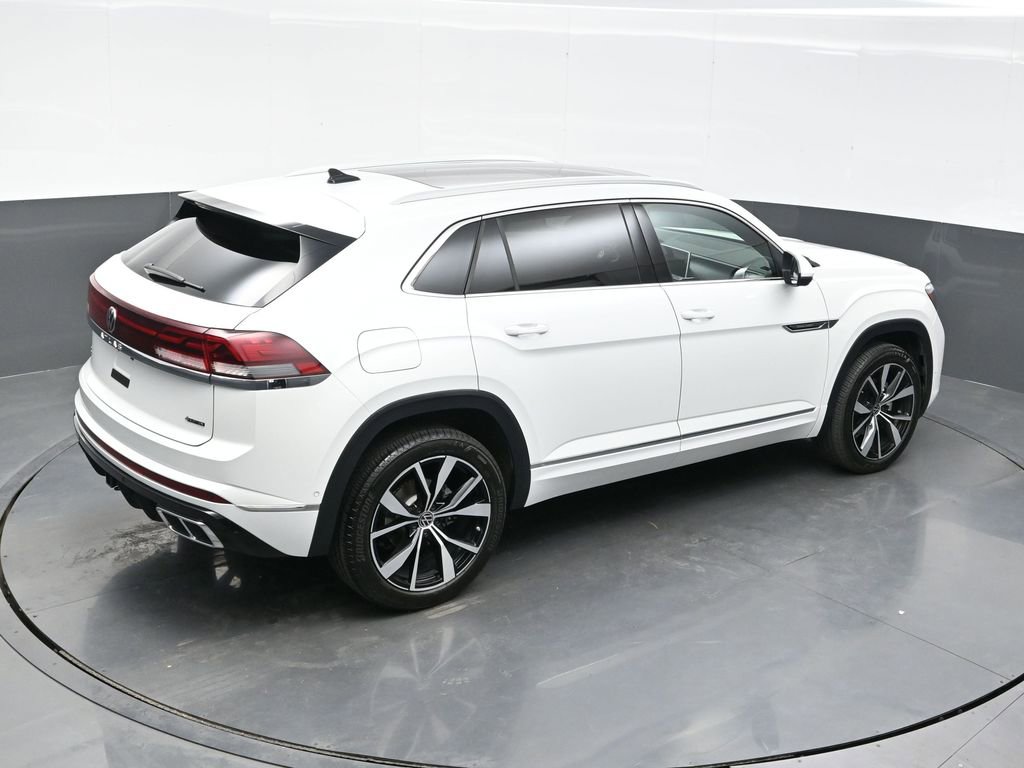 Used 2025 Volkswagen Atlas Cross Sport SEL Premium R-Line image 29
