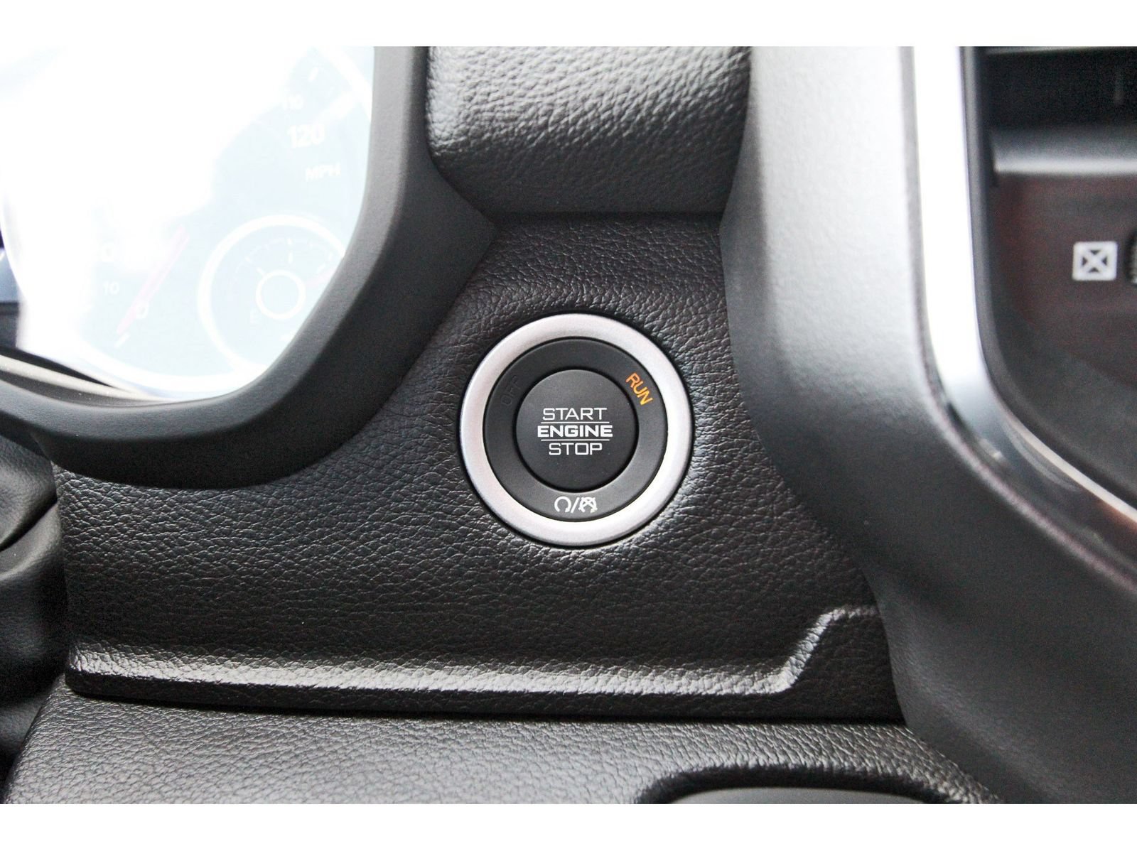 Used 2026 RAM 1500 Laramie w/ Sport Appearance Package RWD image 21