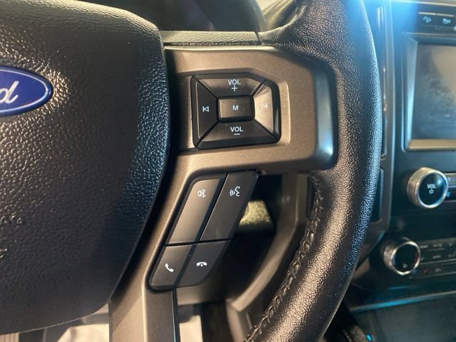 Used 2019 Ford Expedition XLT w/ Equipment Group 202A AWD/4WD image 17