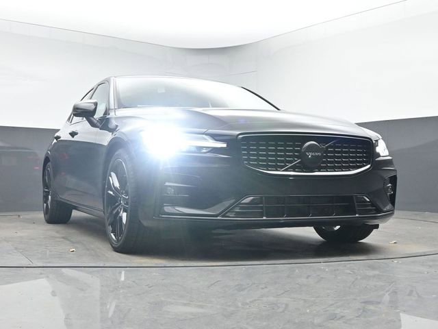 Used 2023 Volvo S60 B5 Plus w/ Climate Package image 35