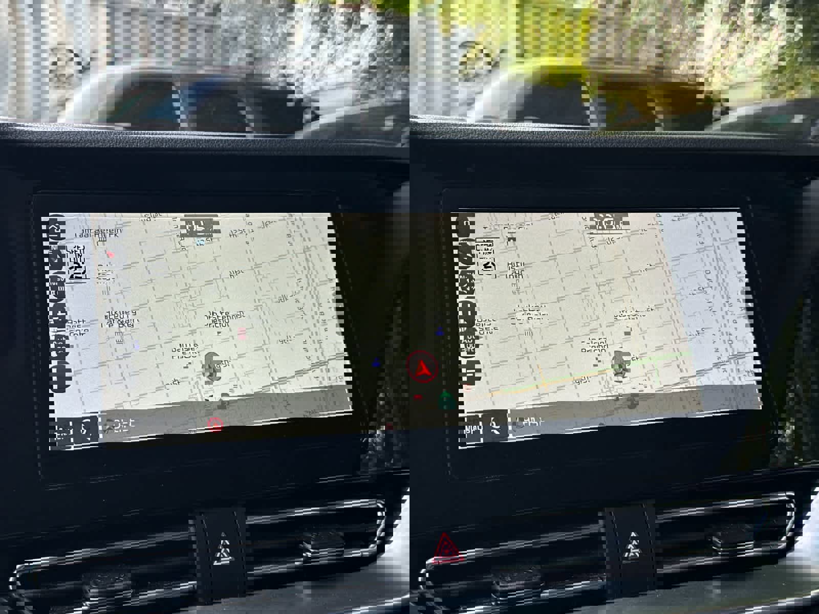 Used 2022 Kia Niro EX image 19