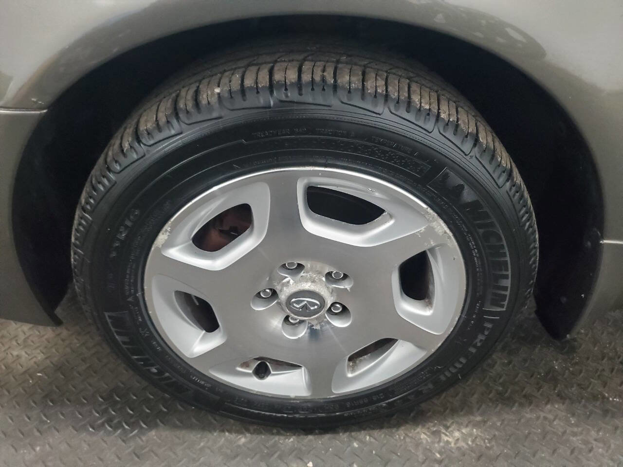 Used 2001 INFINITI I30 image 21