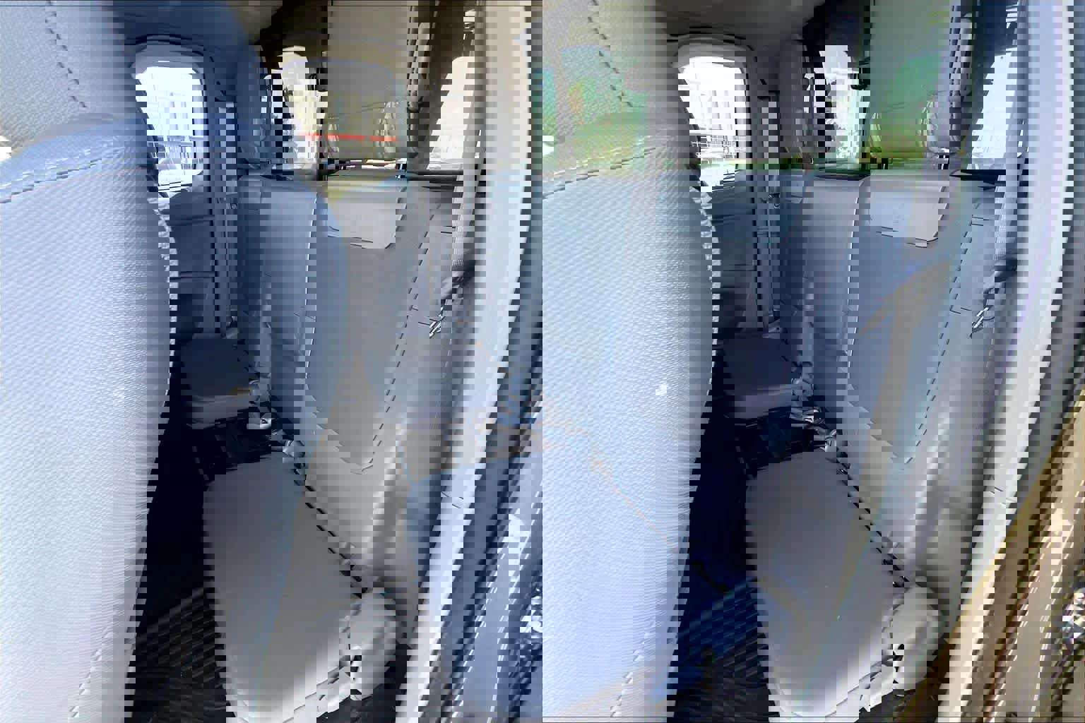 Used 2015 Toyota Tacoma 4x4 Access Cab V6 w/ TRD Off-Road Package image 21