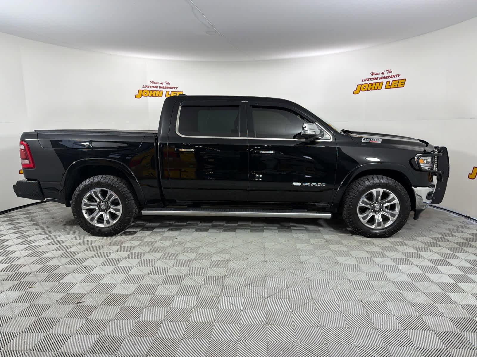 Used 2022 RAM 1500 Limited w/ Trailer Tow Group image 7