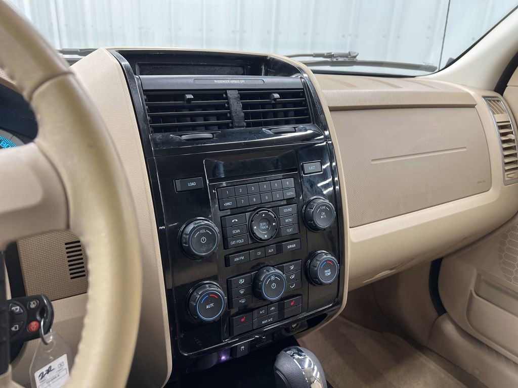 Used 2010 Ford Escape Limited image 23