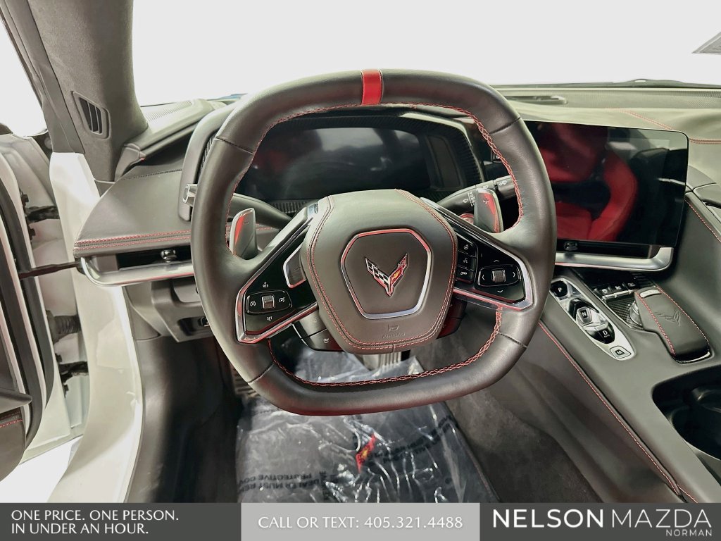 Used 2022 Chevrolet Corvette Stingray Premium Cpe w/ Z51 Performance Package RWD image 13