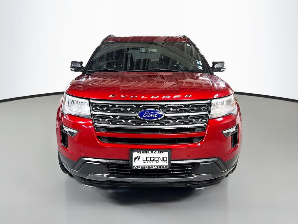 Used 2018 Ford Explorer XLT w/ Equipment Group 202A AWD/4WD image 2