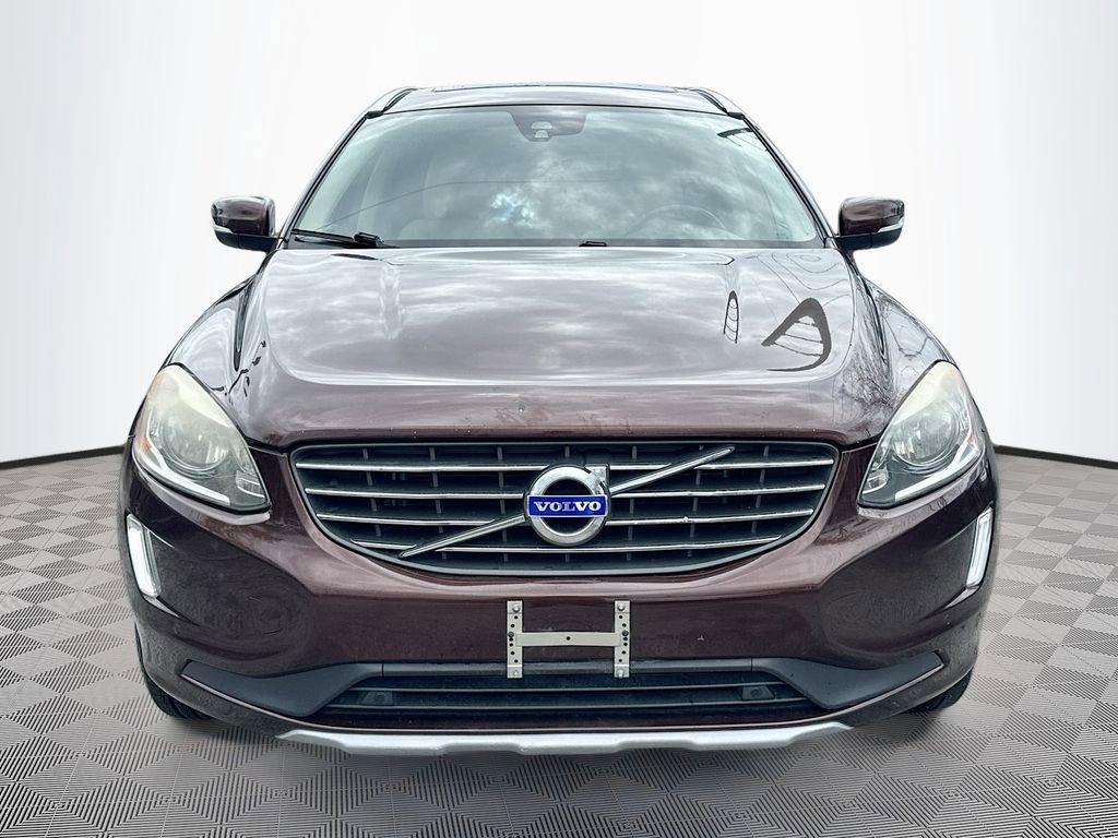 Used 2016 Volvo XC60 T6 w/ Proximity Package image 2