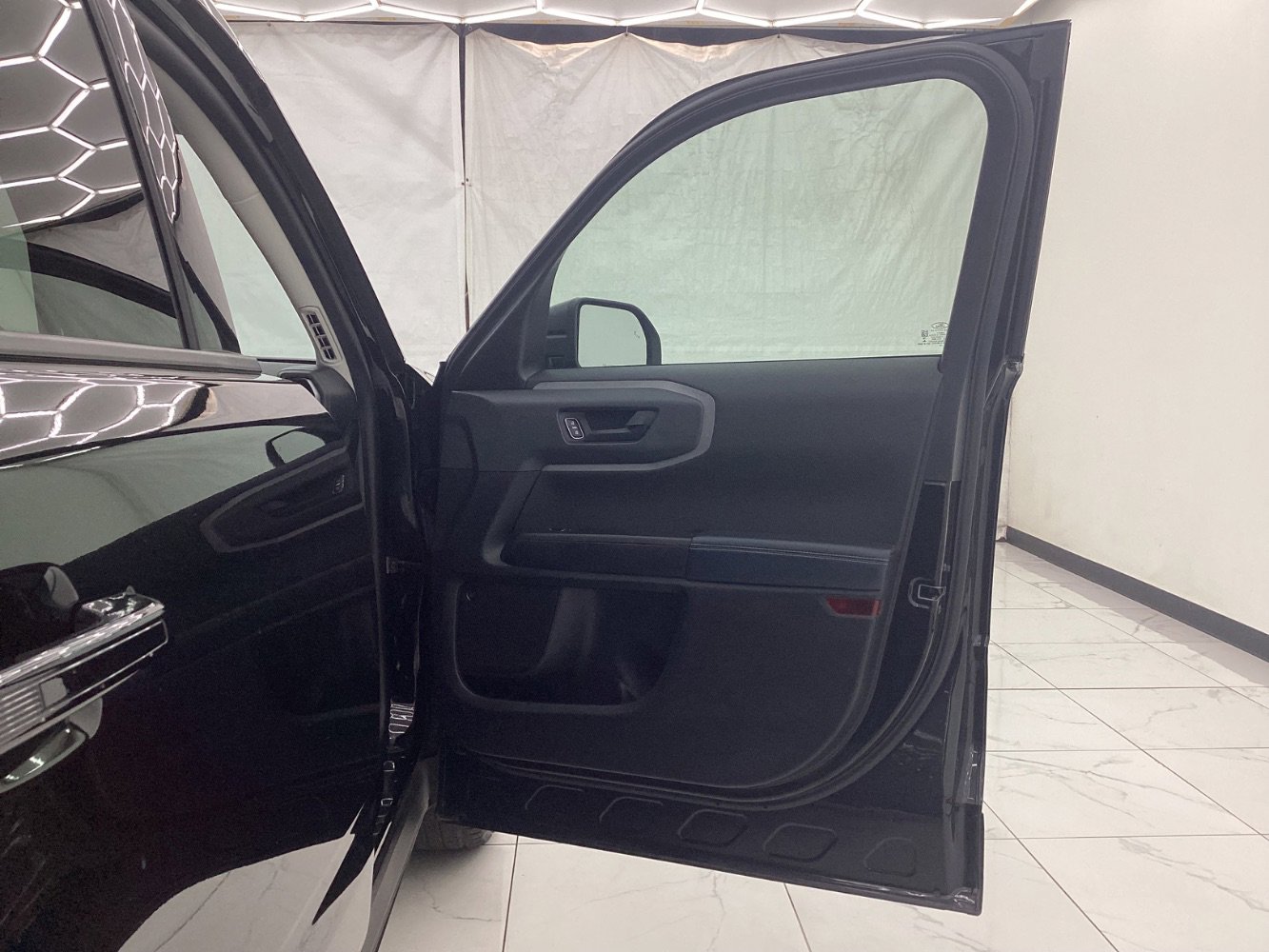Used 2022 Ford Bronco Sport Outer Banks w/ Tech Package image 19