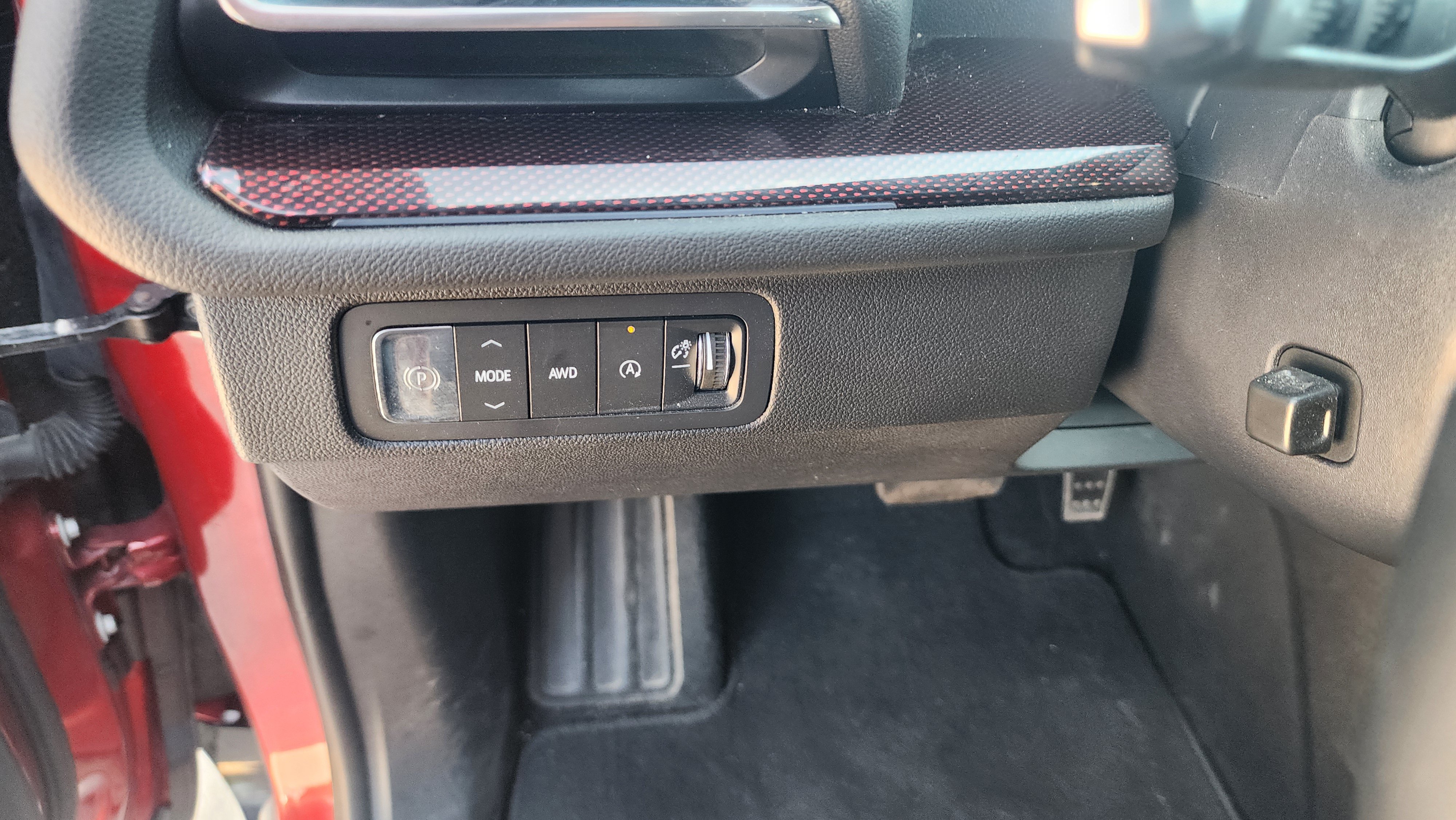 Certified 2024 Chevrolet Traverse RS AWD/4WD image 14