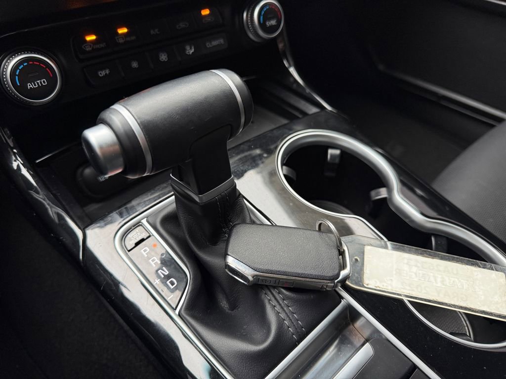 Certified 2022 Kia Stinger GT-Line image 31