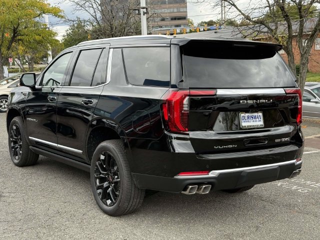 New 2026 GMC Yukon Denali w/ Denali Reserve Package AWD/4WD image 4