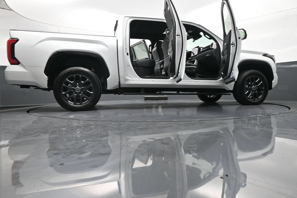 New 2024 Toyota Tundra Platinum AWD/4WD image 48
