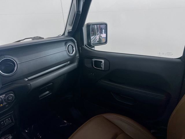 Used 2022 Jeep Wrangler Unlimited Sahara image 20