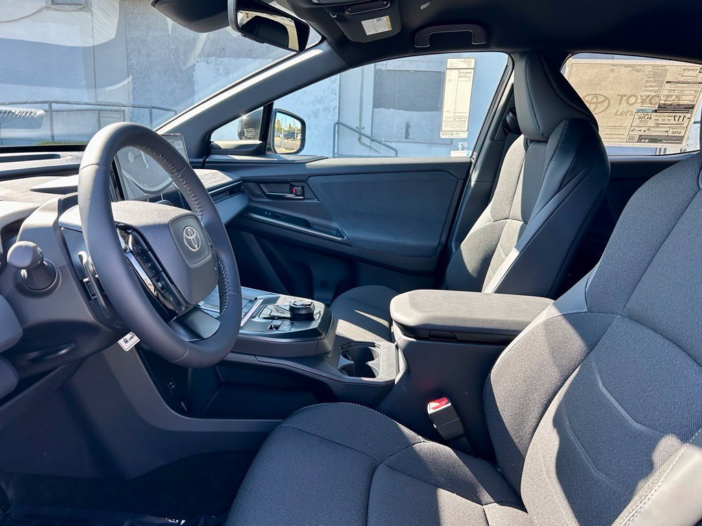 New 2026 Toyota C-HR AWD/4WD image 10