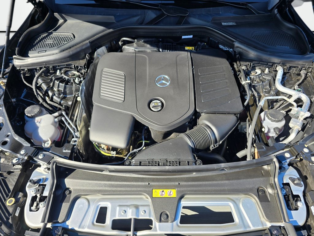New 2027 Mercedes-Benz GLC 300 4MATIC image 10