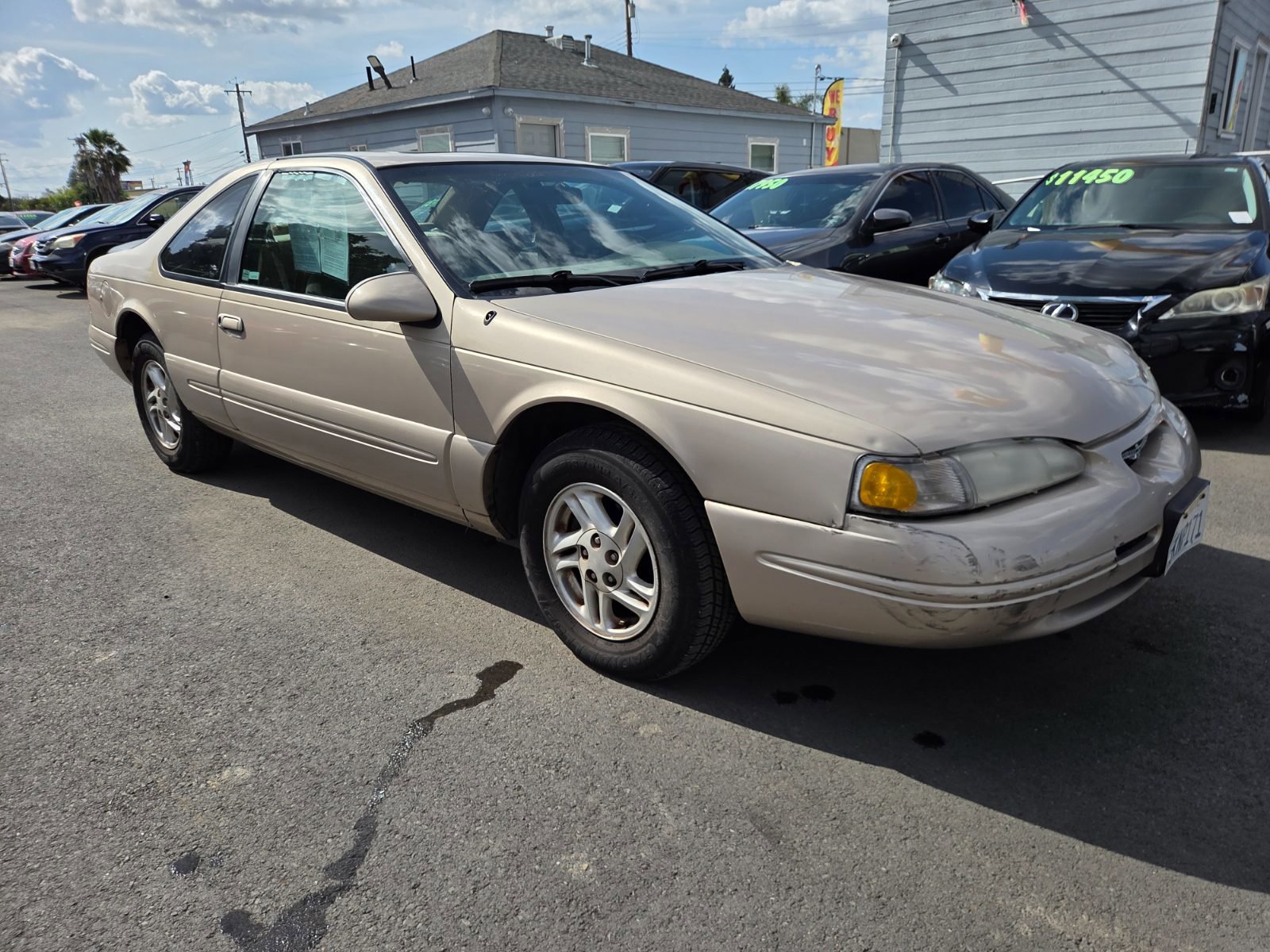 Used 1997 Ford Thunderbird LX RWD image 4