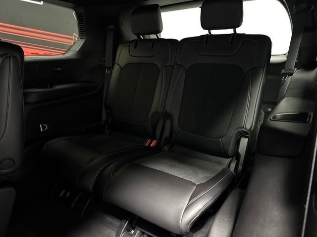 Used 2025 Jeep Grand Cherokee L Altitude AWD/4WD image 14