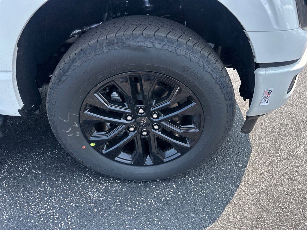 New 2025 Ford F150 Lariat w/ Equipment Group 501A Mid image 4