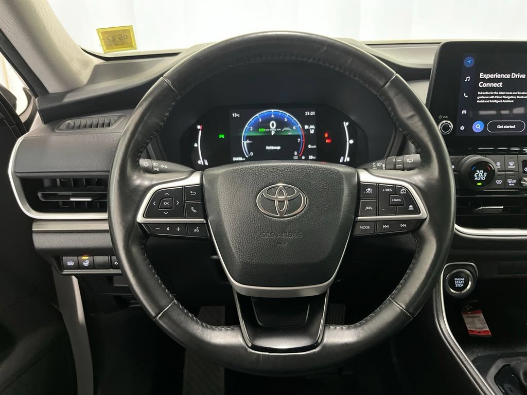 Used 2024 Toyota Grand Highlander AWD image 4