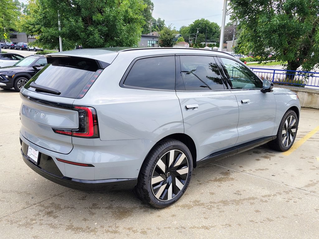 New 2026 Volvo EX90 Ultra AWD/4WD image 9