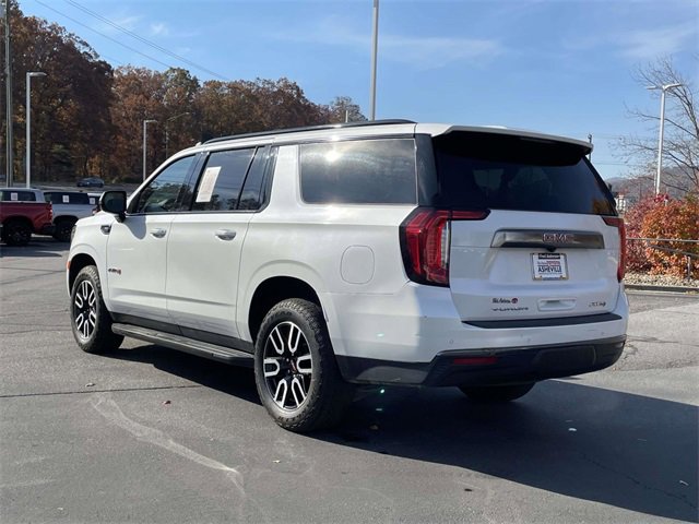 Used 2022 GMC Yukon XL AT4 w/ Max Trailering Package image 3