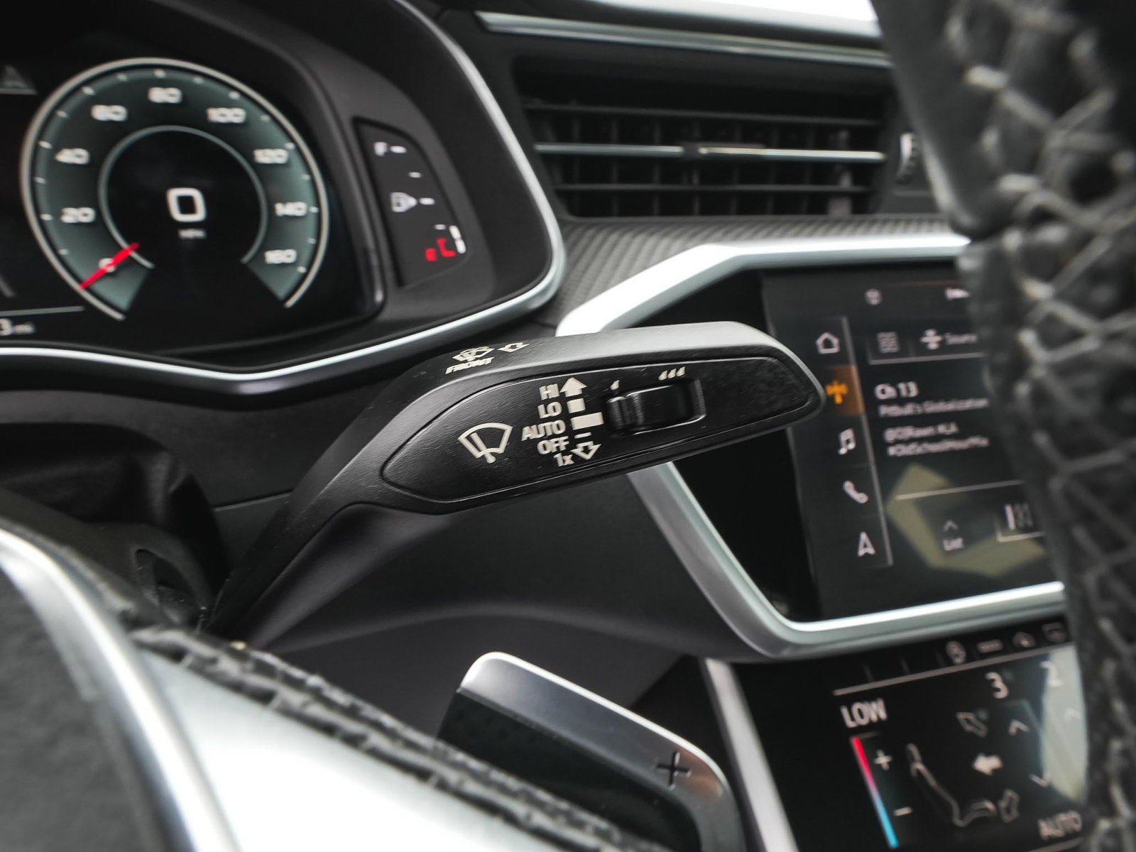 Used 2022 Audi S6 Premium Plus AWD/4WD image 24